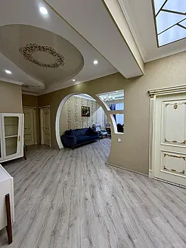 Satılır 3 otaqlı mənzil 110 m²