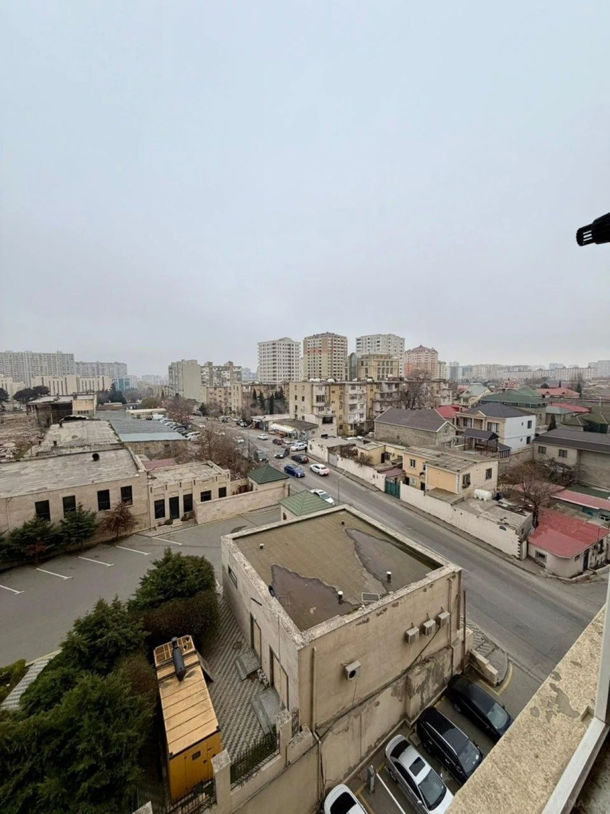 Satılır 3 otaqlı mənzil 110 m²