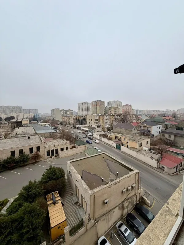 Satılır 3 otaqlı mənzil 110 m²