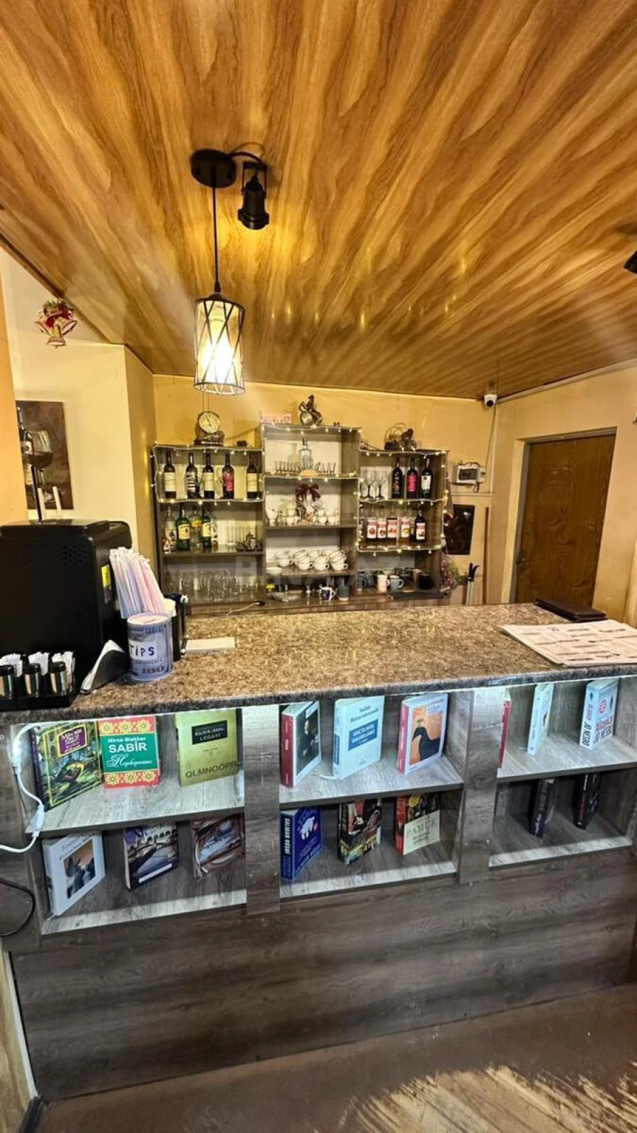 Kirayə verilir obyekt 120 m²