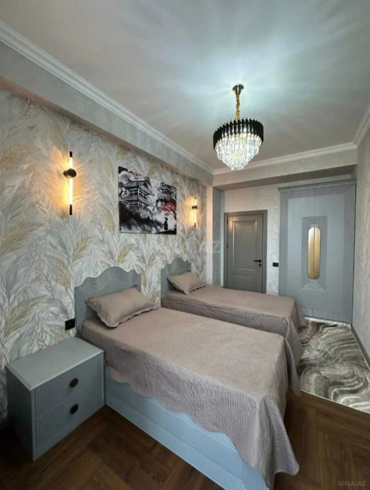 Satılır 3 otaqlı mənzil 127.5 m²