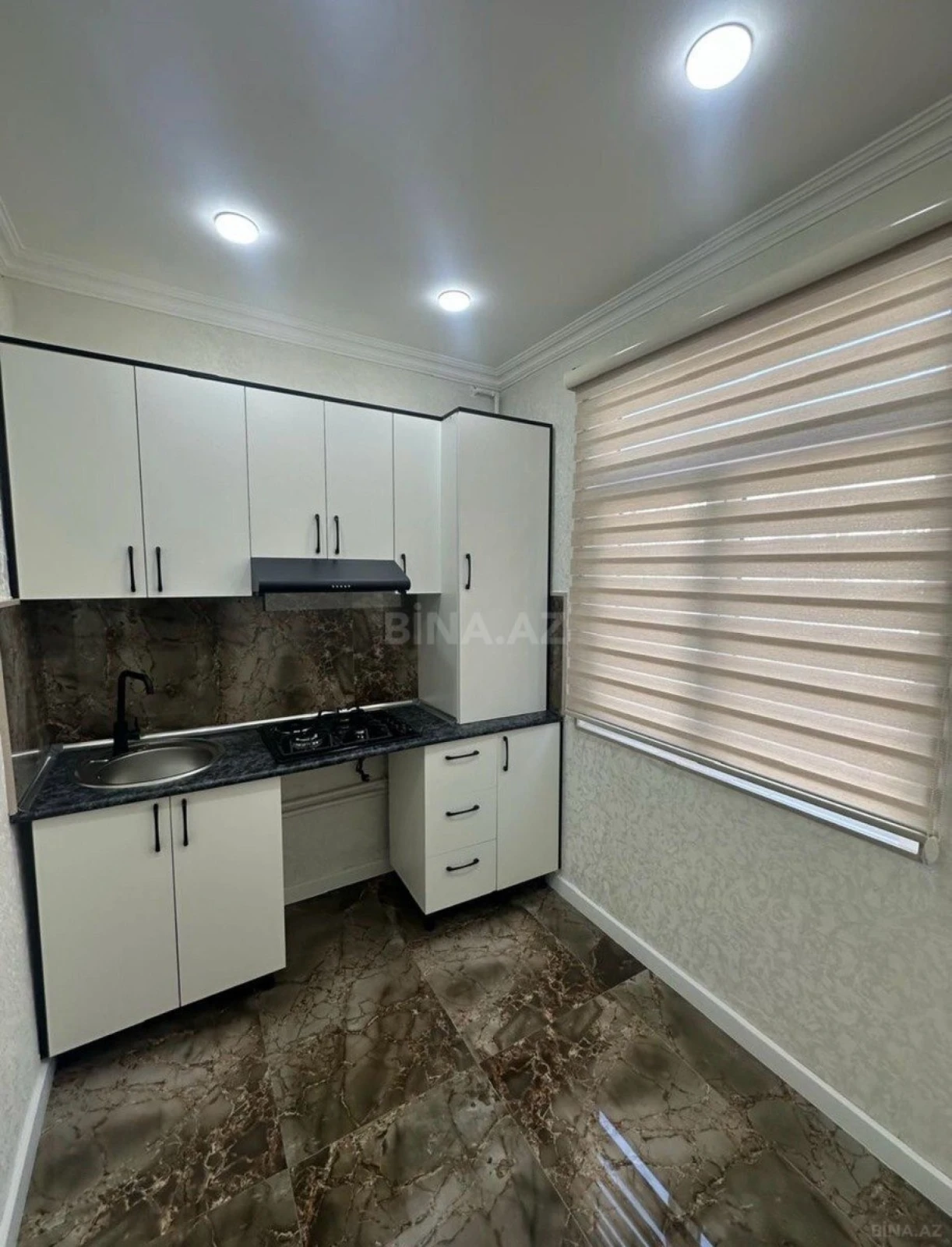 Satılır 2 otaqlı mənzil 55 m²