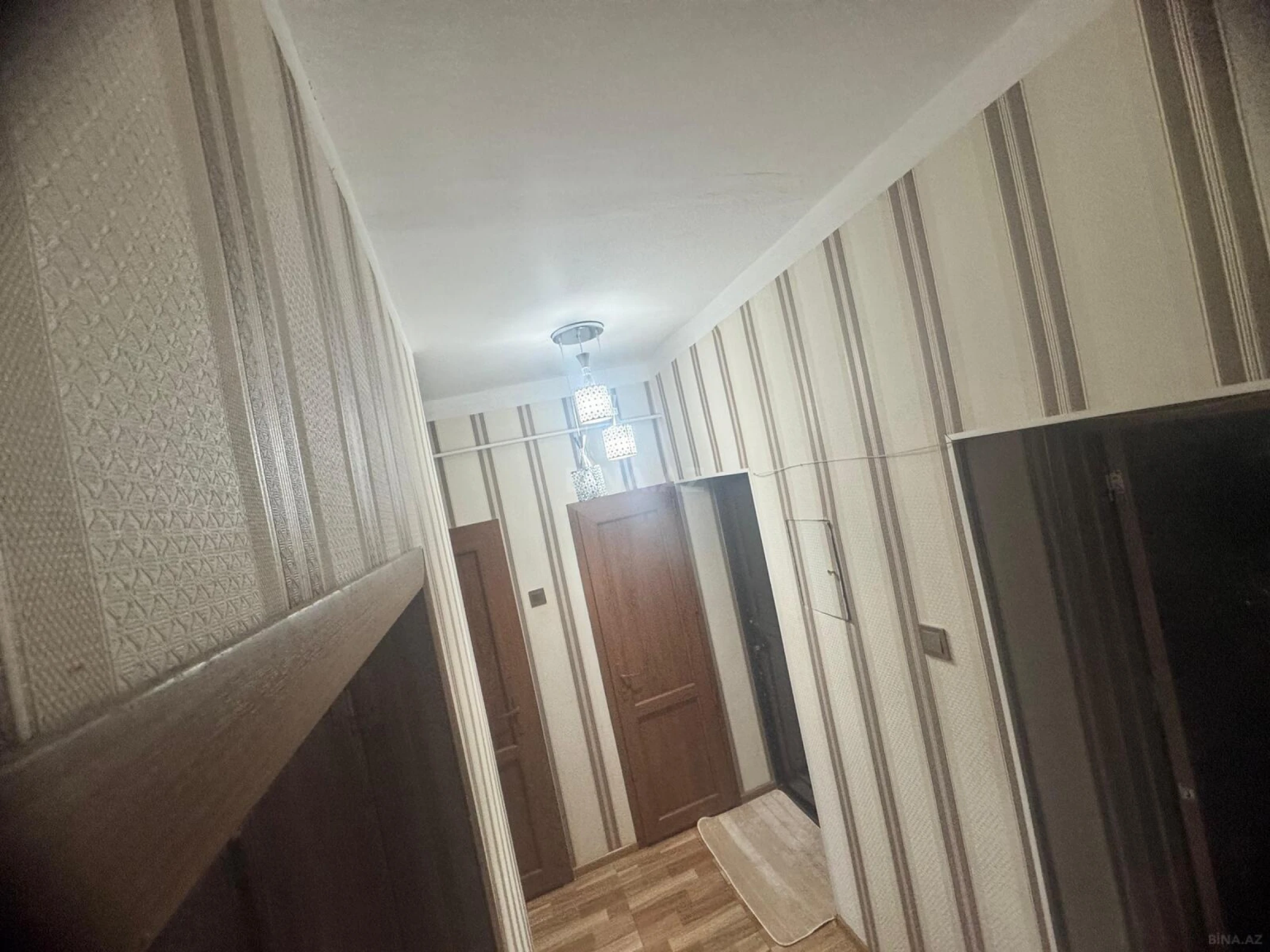 Satılır 2 otaqlı mənzil 55 m²