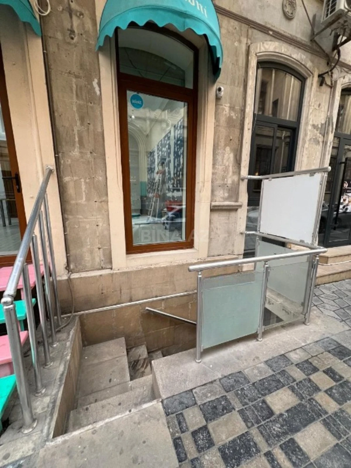 Kirayə verilir obyekt 170 m²