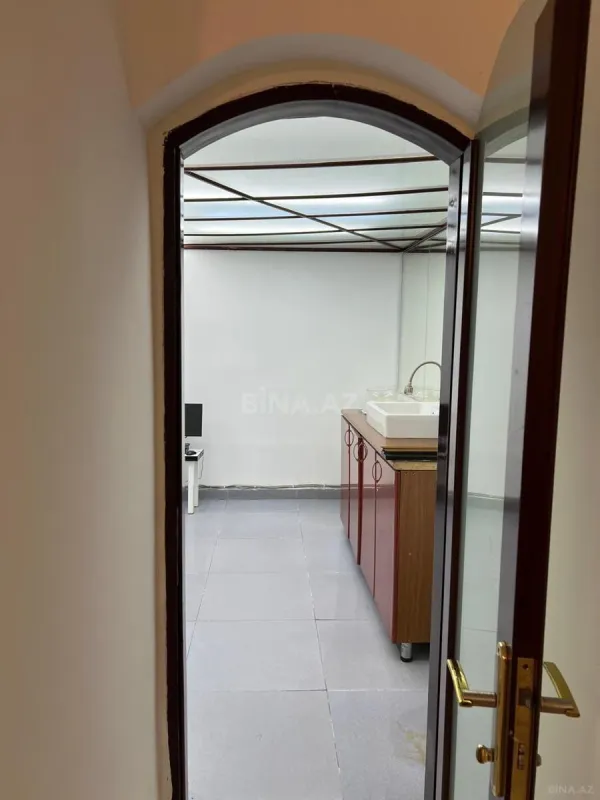 Kirayə verilir obyekt 170 m²