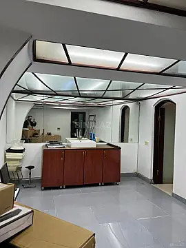 Kirayə verilir obyekt 170 m²