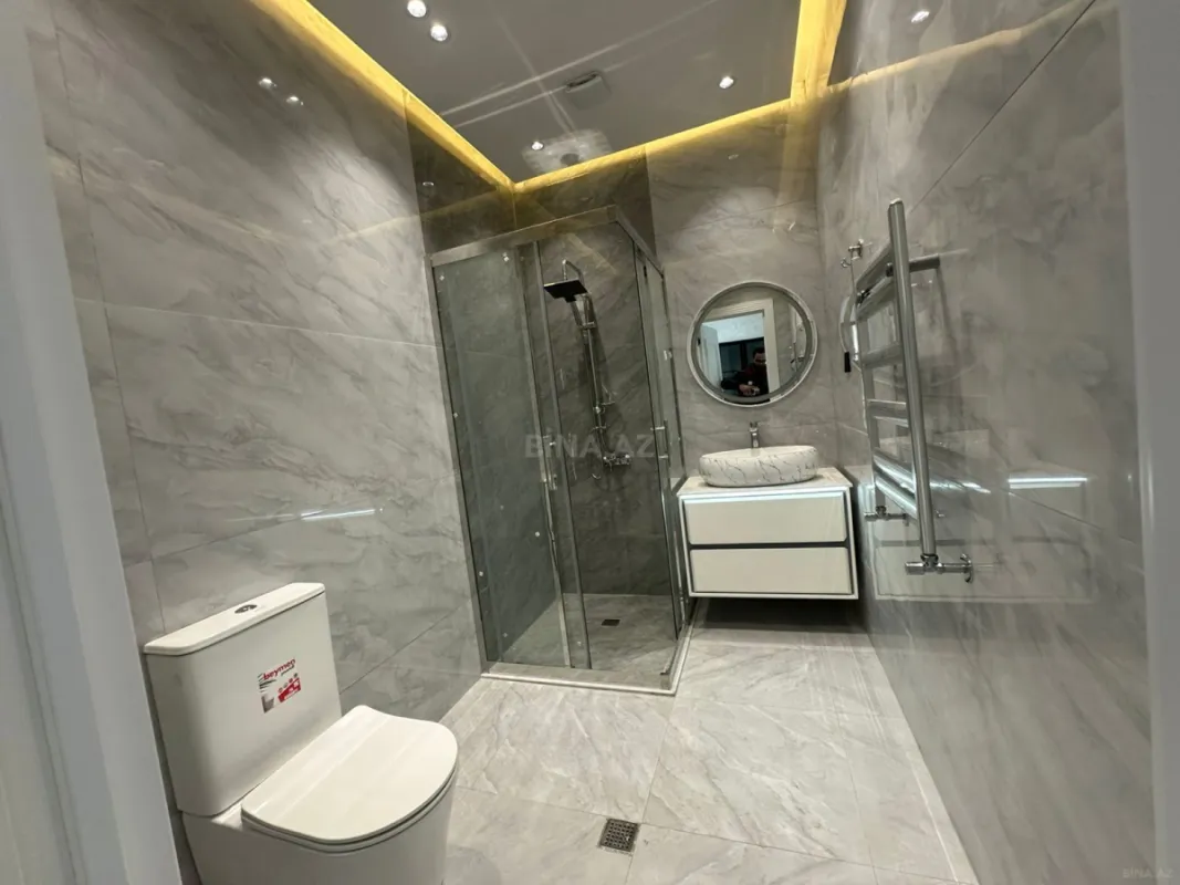 Satılır 4 otaqlı mənzil 125 m²