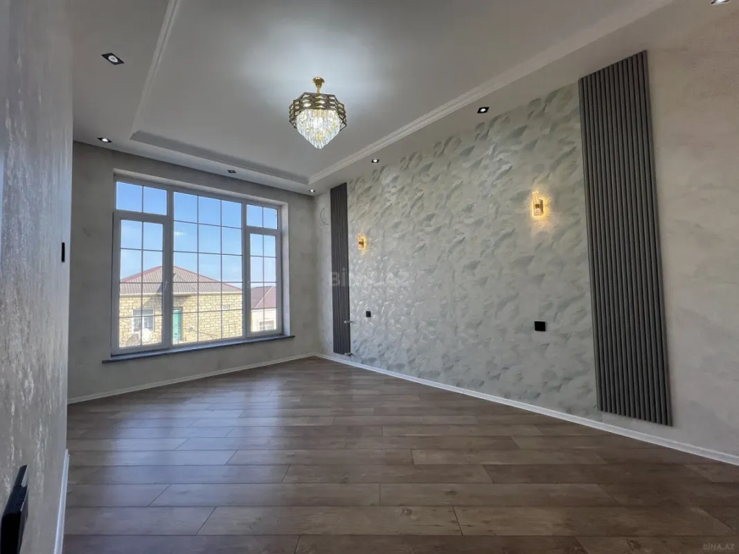 Satılır 5 otaqlı həyət evi 150 m²