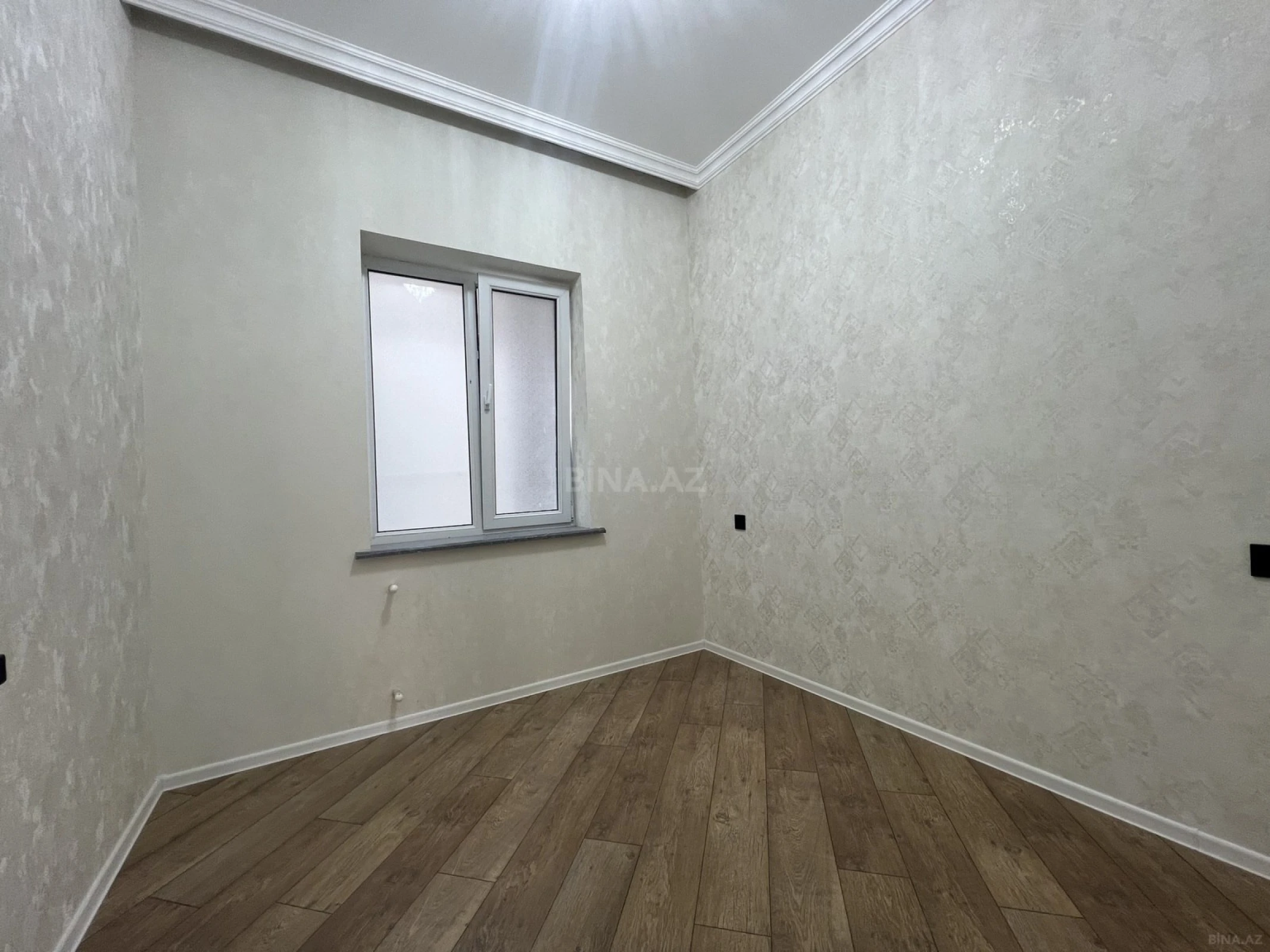 Satılır 5 otaqlı həyət evi 150 m²