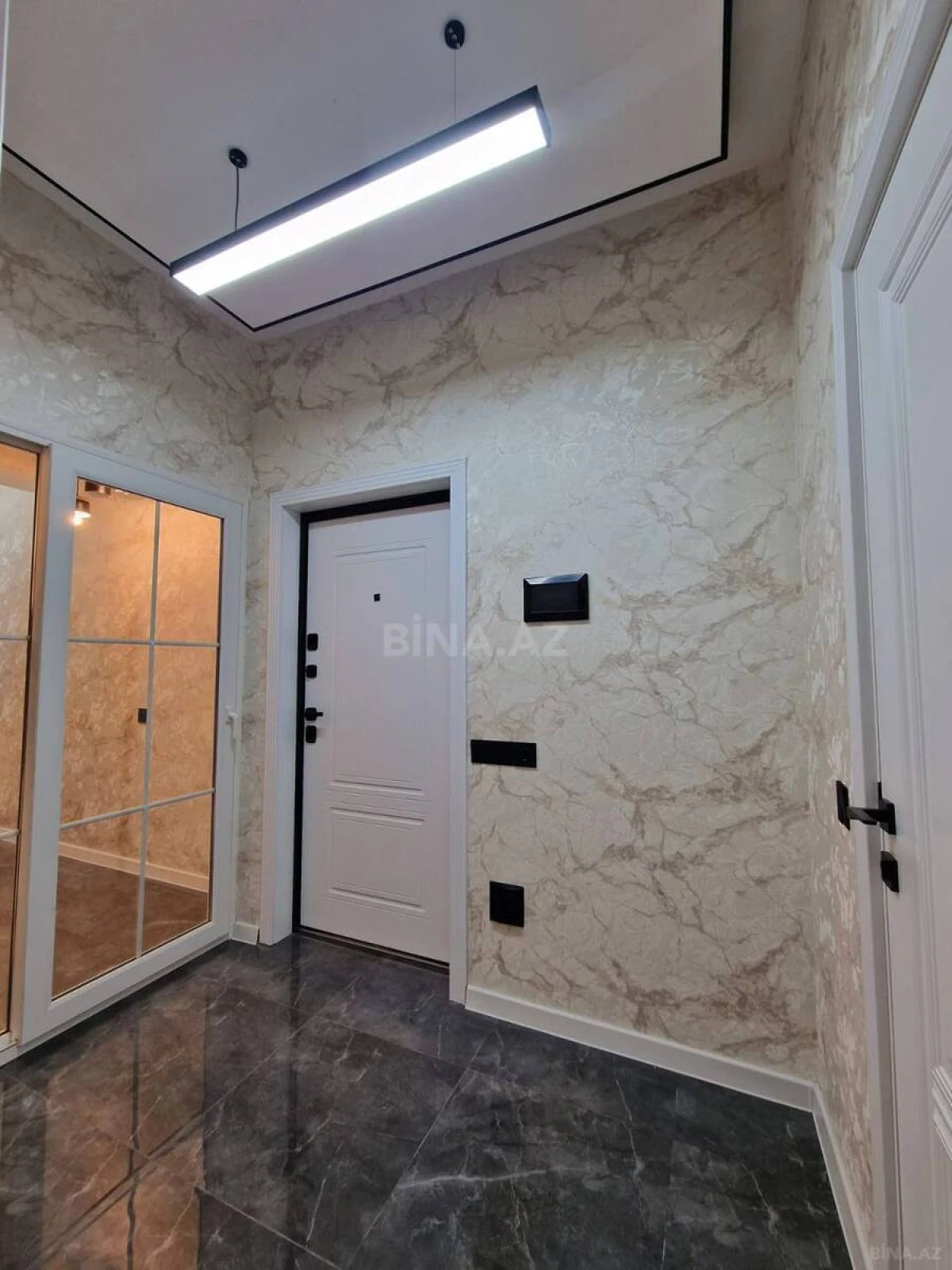 Satılır 2 otaqlı mənzil 60 m²