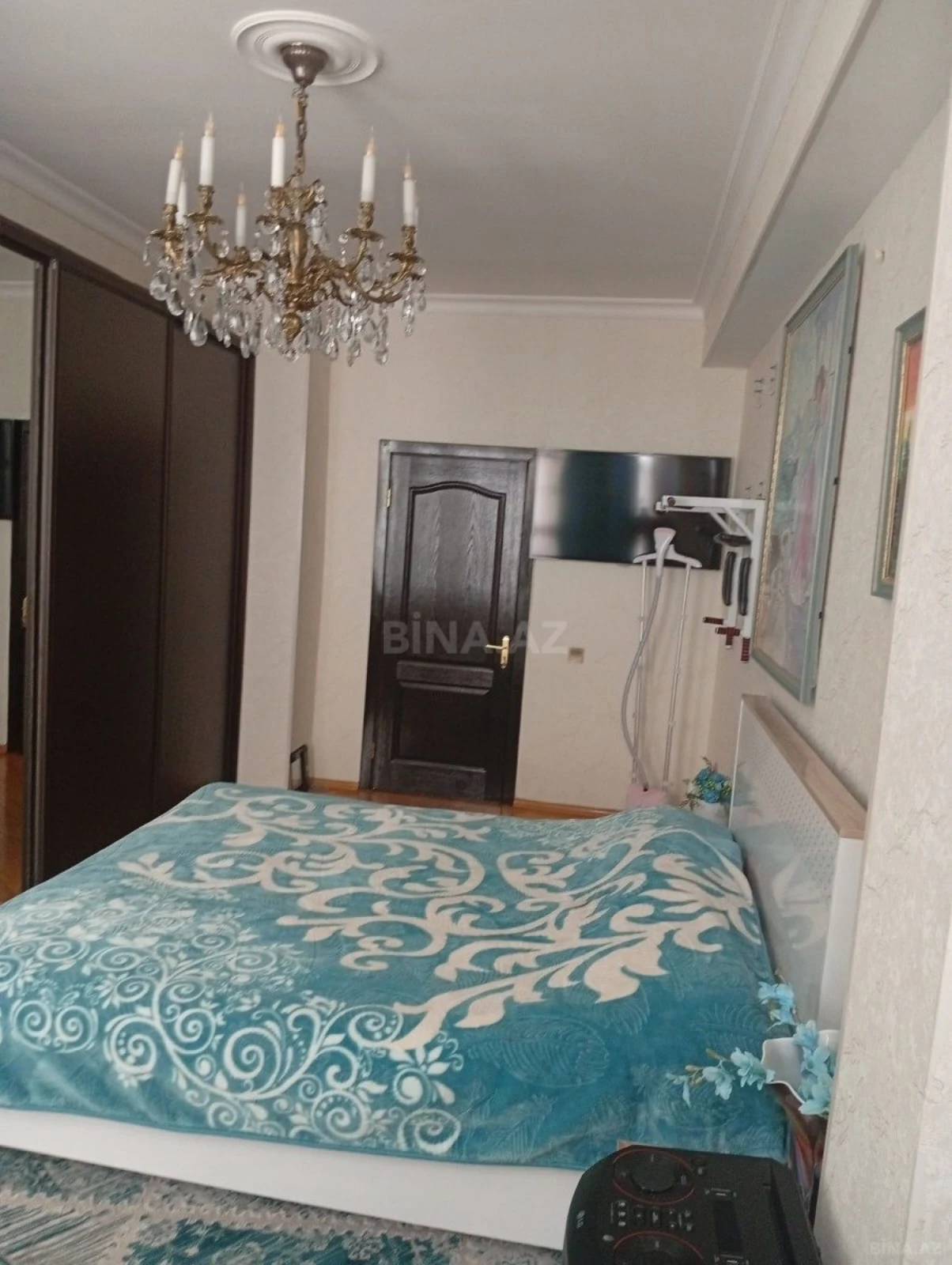 Satılır 3 otaqlı mənzil 125 m²
