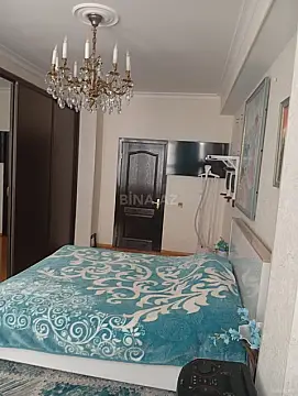 Satılır 3 otaqlı mənzil 125 m²