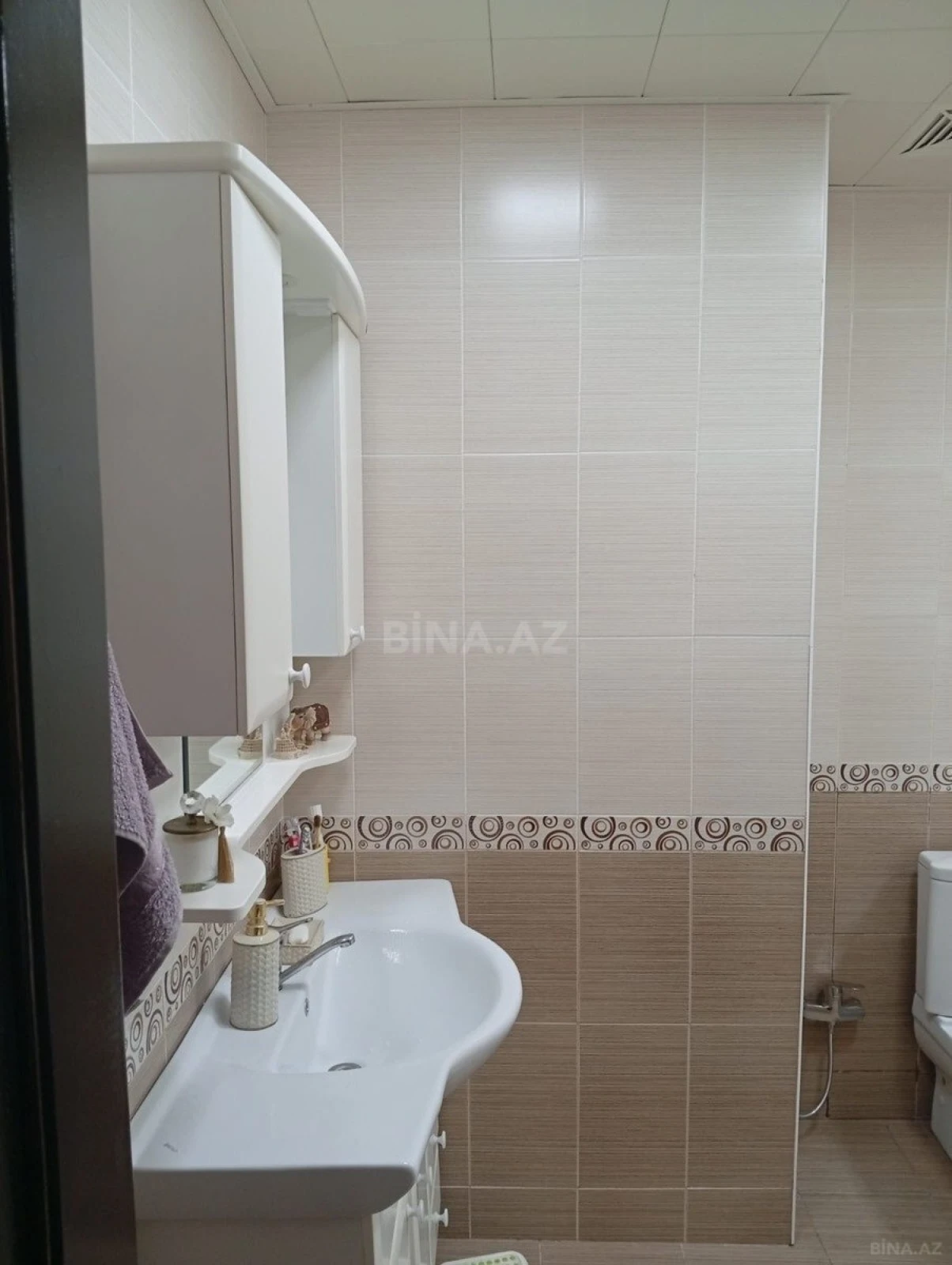 Satılır 3 otaqlı mənzil 125 m²