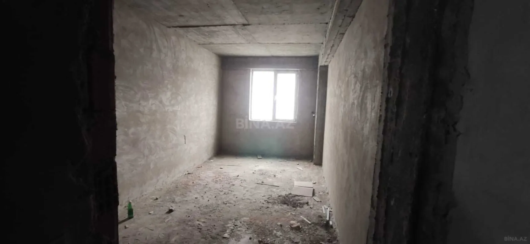 Satılır 4 otaqlı mənzil 150 m²