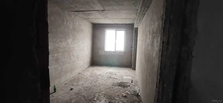 Satılır 4 otaqlı mənzil 150 m²