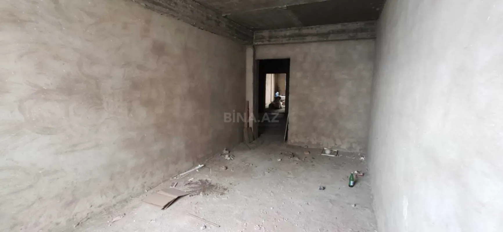 Satılır 4 otaqlı mənzil 150 m²