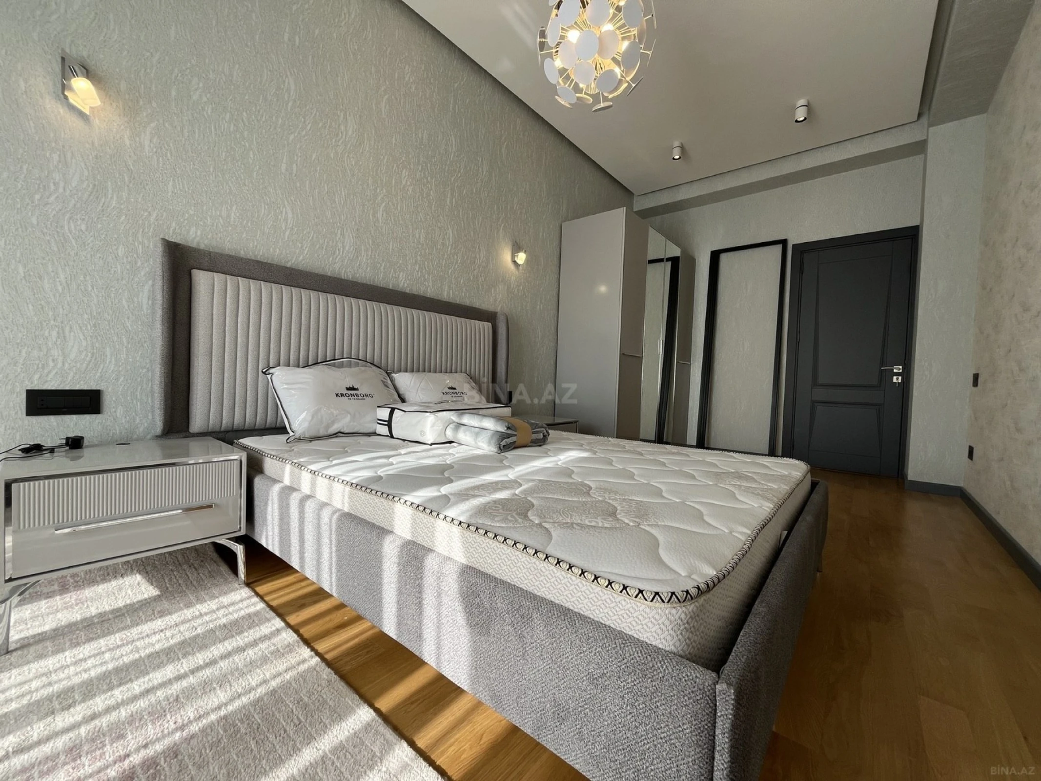 Kirayə verilir 2 otaqlı mənzil 80 m²
