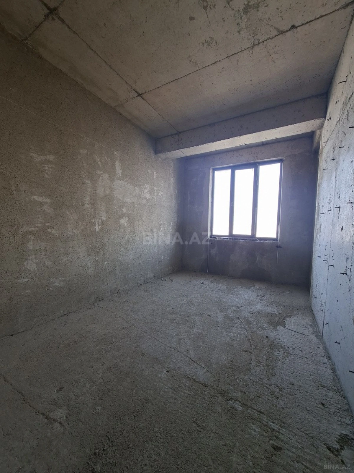 Satılır 3 otaqlı mənzil 96 m²