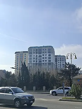 Satılır 3 otaqlı mənzil 96 m²
