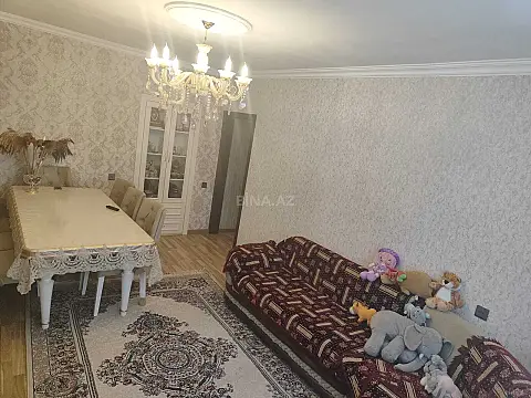 Satılır 3 otaqlı mənzil 67 m²
