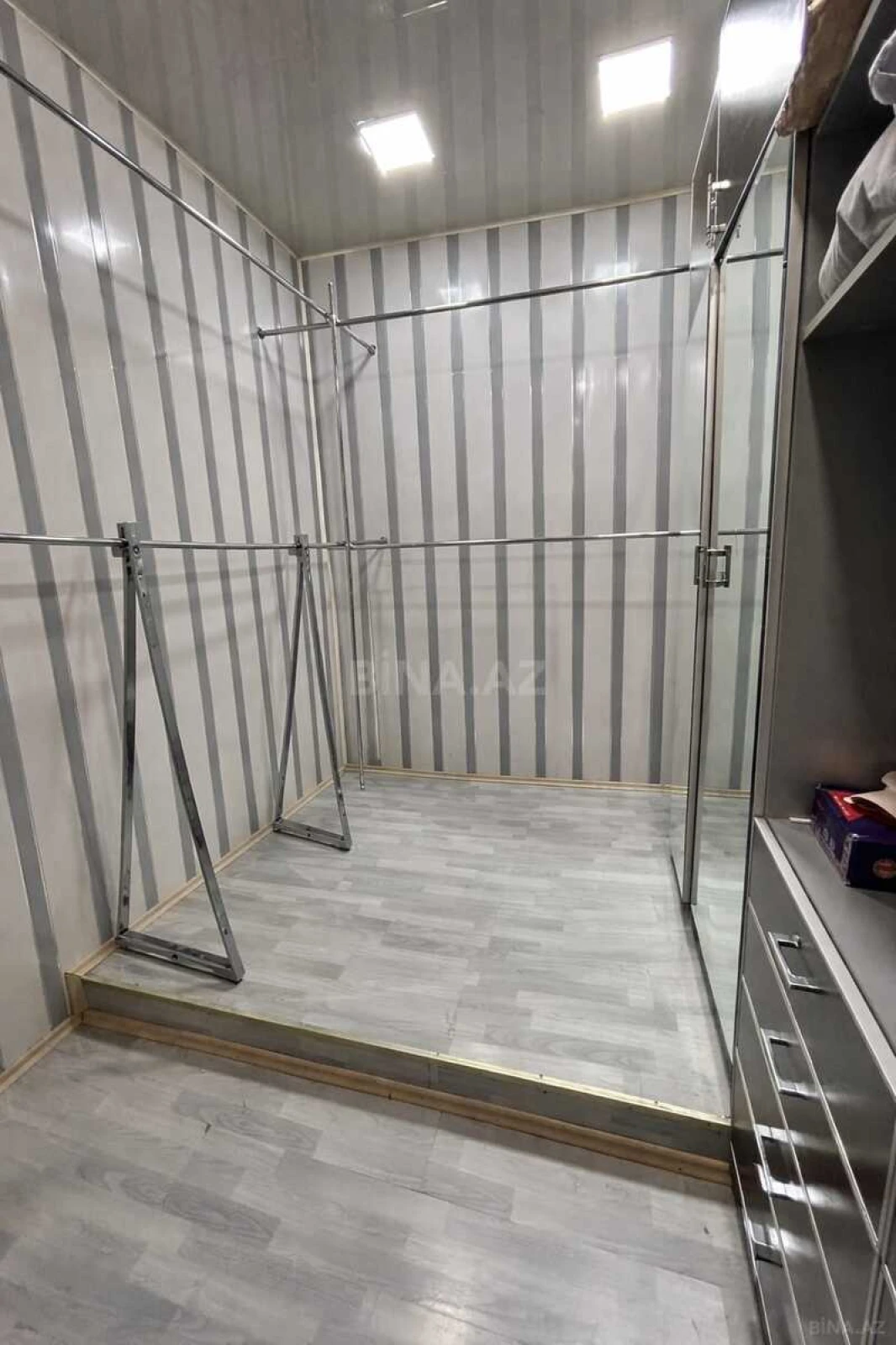 Kirayə verilir 5 otaqlı həyət evi 300 m²