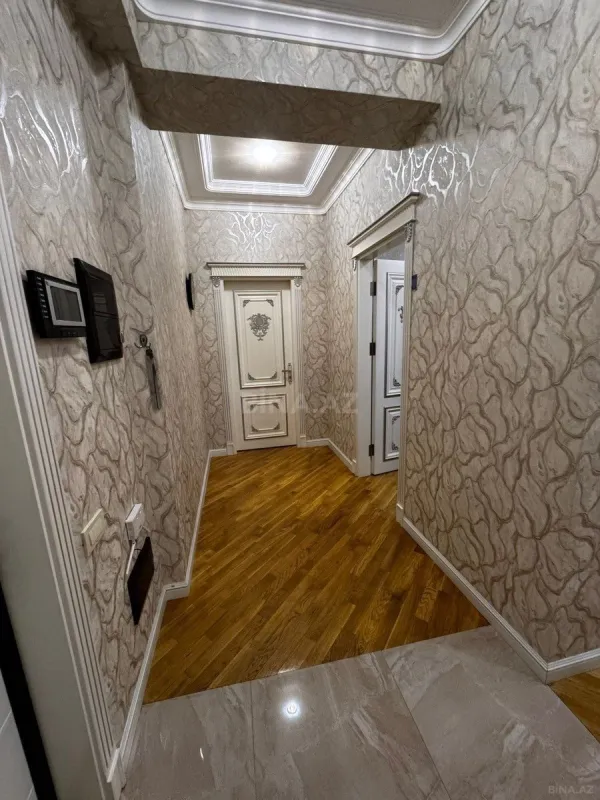 Satılır 3 otaqlı mənzil 100 m²