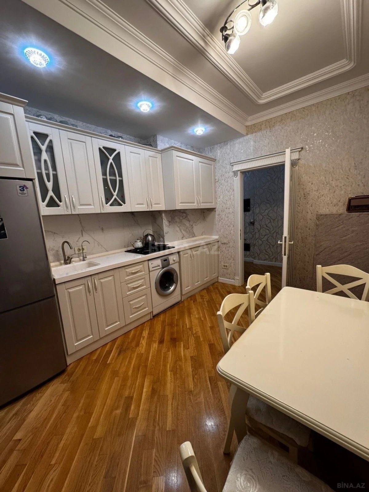 Satılır 3 otaqlı mənzil 100 m²