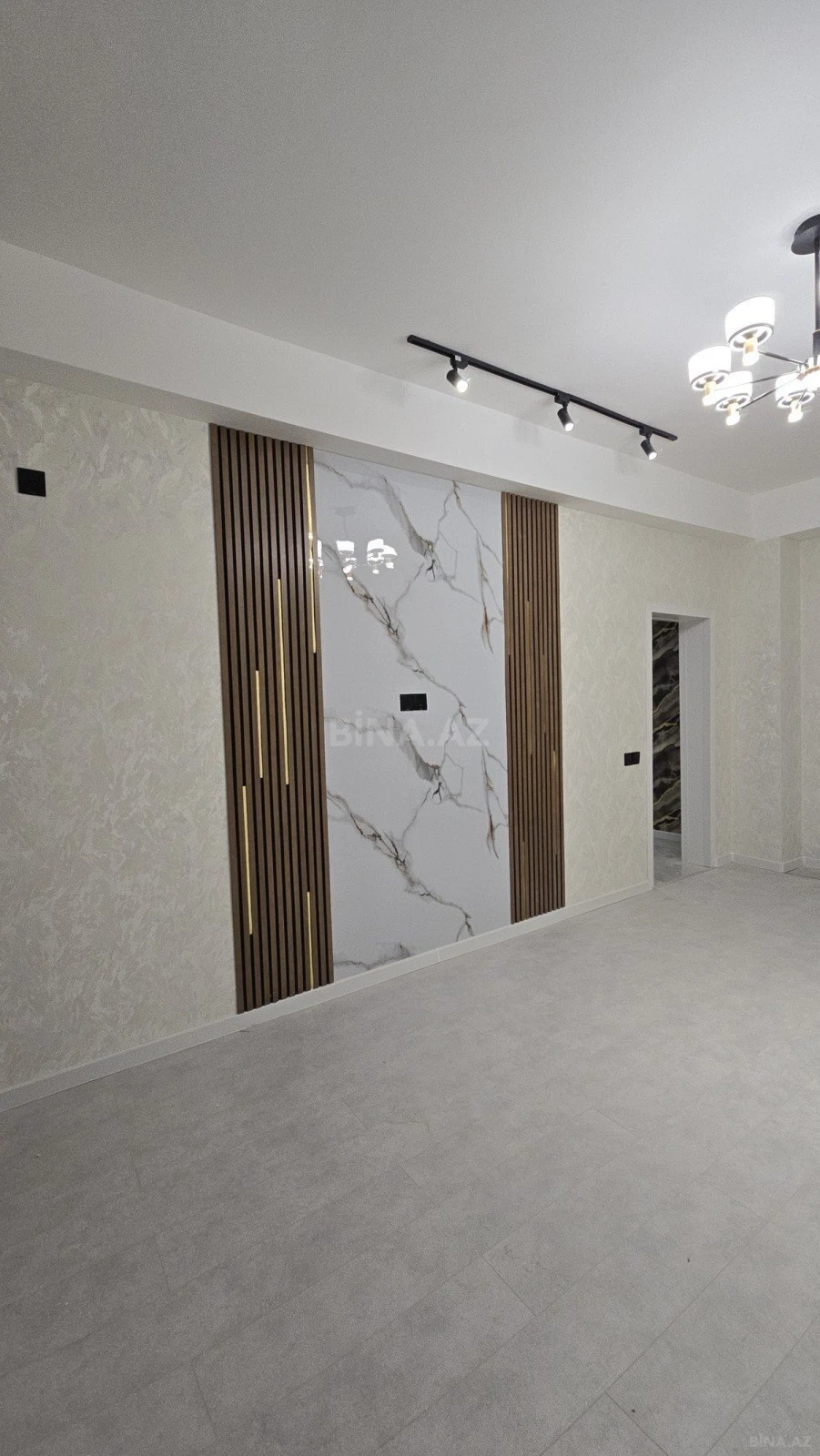 Satılır 2 otaqlı mənzil 56 m²