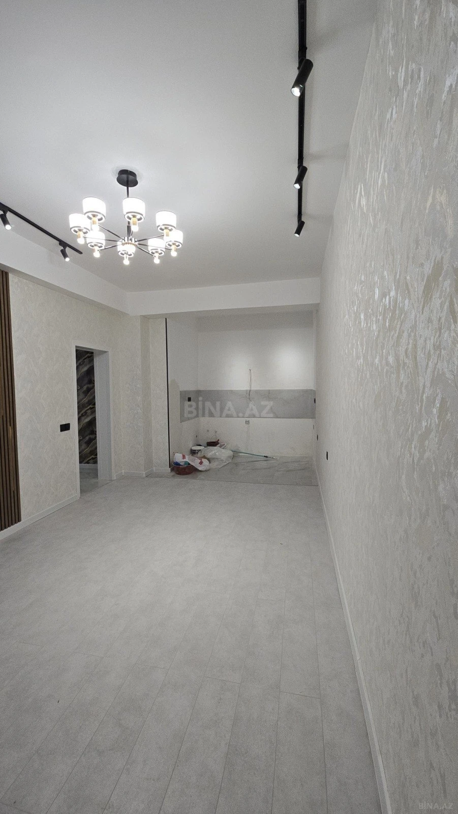 Satılır 2 otaqlı mənzil 56 m²
