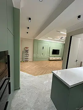 Kirayə verilir 3 otaqlı mənzil 108 m²