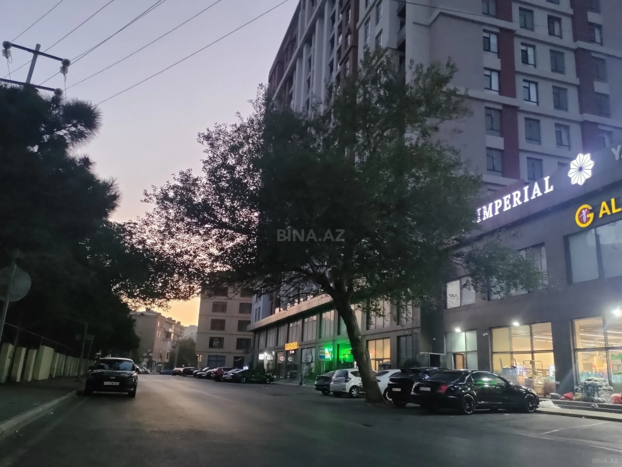 Satılır 2 otaqlı mənzil 68 m²