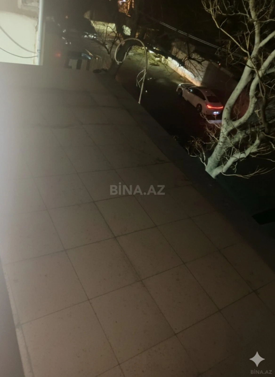 Satılır 2 otaqlı mənzil 68 m²