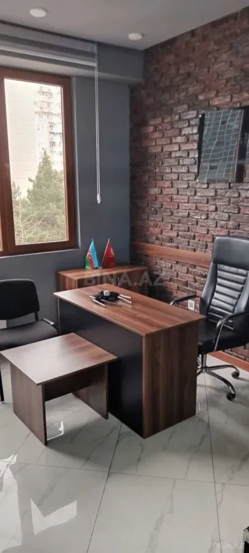 Kirayə verilir 3 otaqlı ofis 80 m²