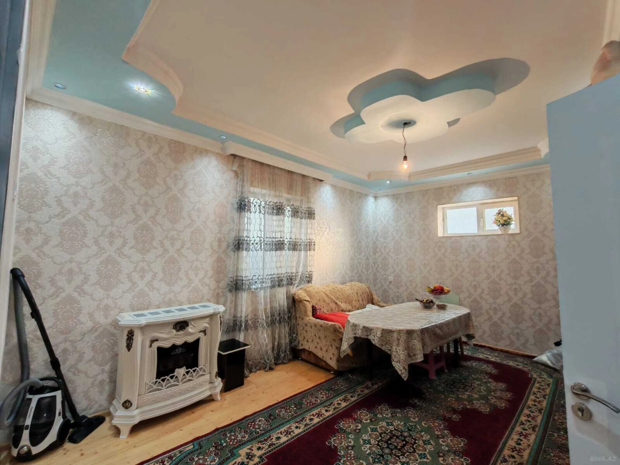 Satılır 4 otaqlı həyət evi 100 m²