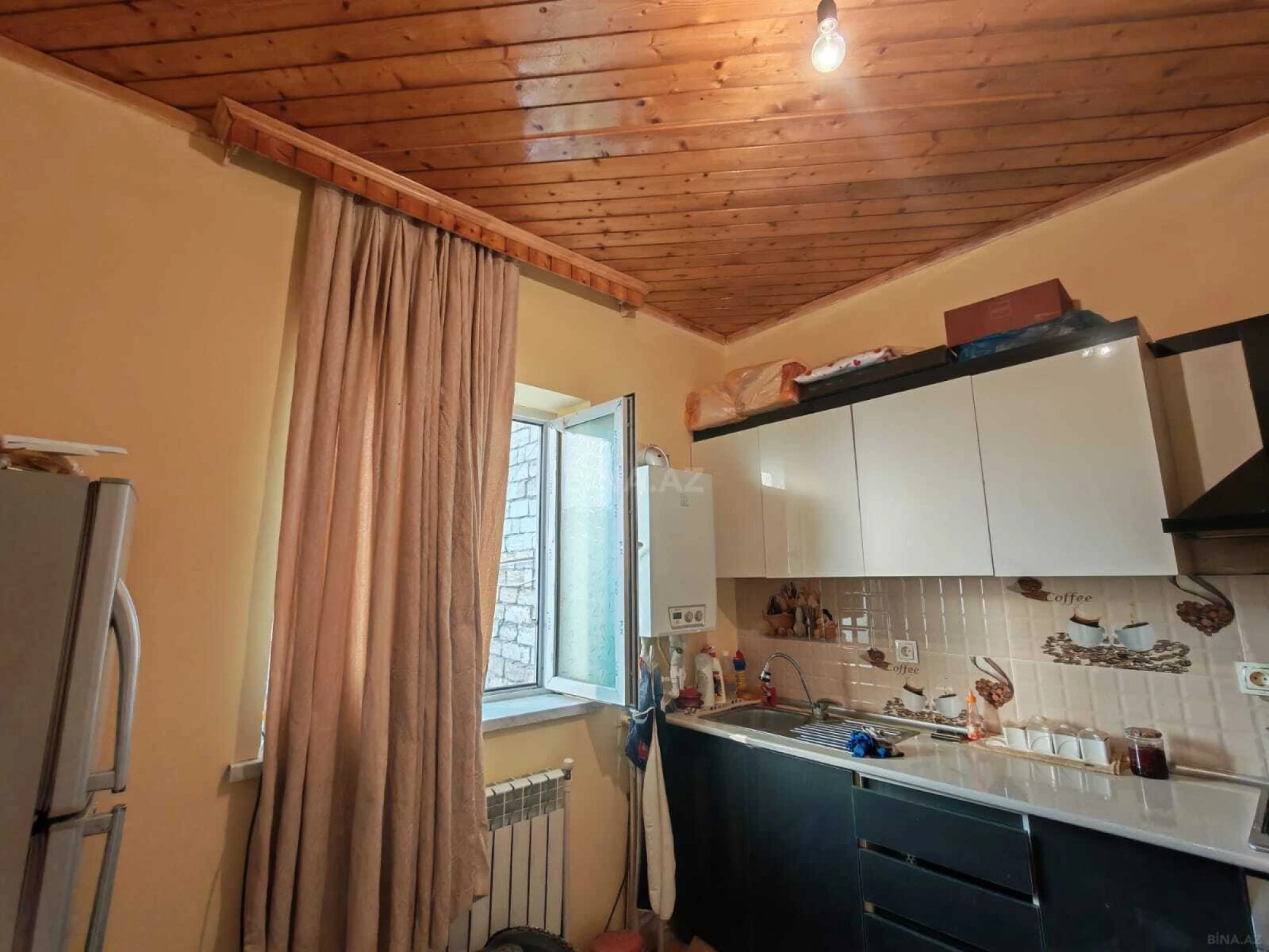 Satılır 4 otaqlı həyət evi 100 m²
