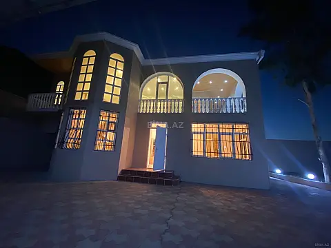 Satılır 5 otaqlı həyət evi 160 m²
