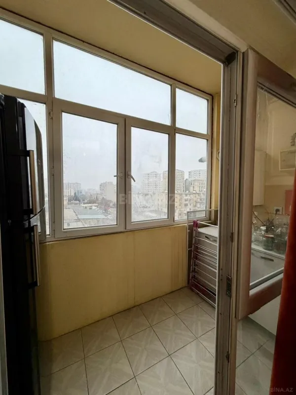 Satılır 3 otaqlı mənzil 112 m²