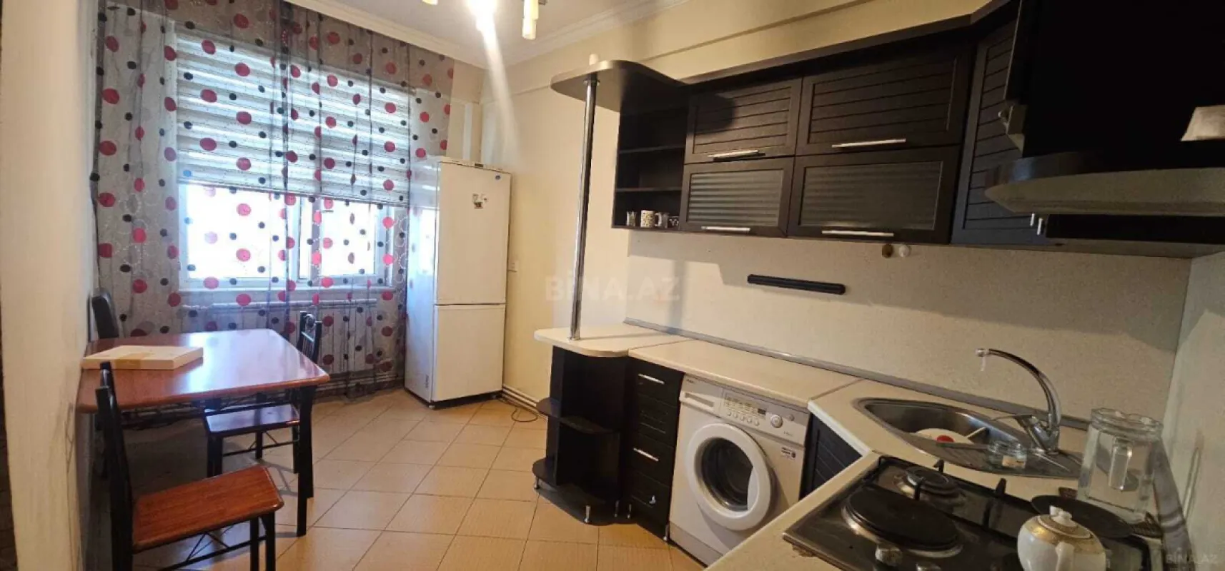 Kirayə verilir 2 otaqlı mənzil 70 m²