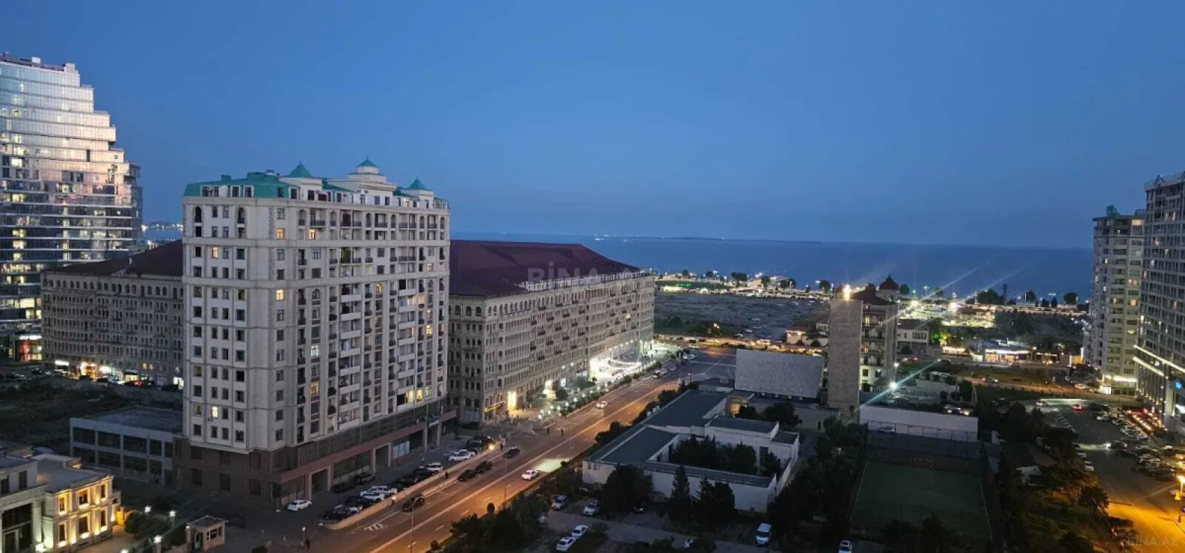 Kirayə verilir 2 otaqlı mənzil 70 m²