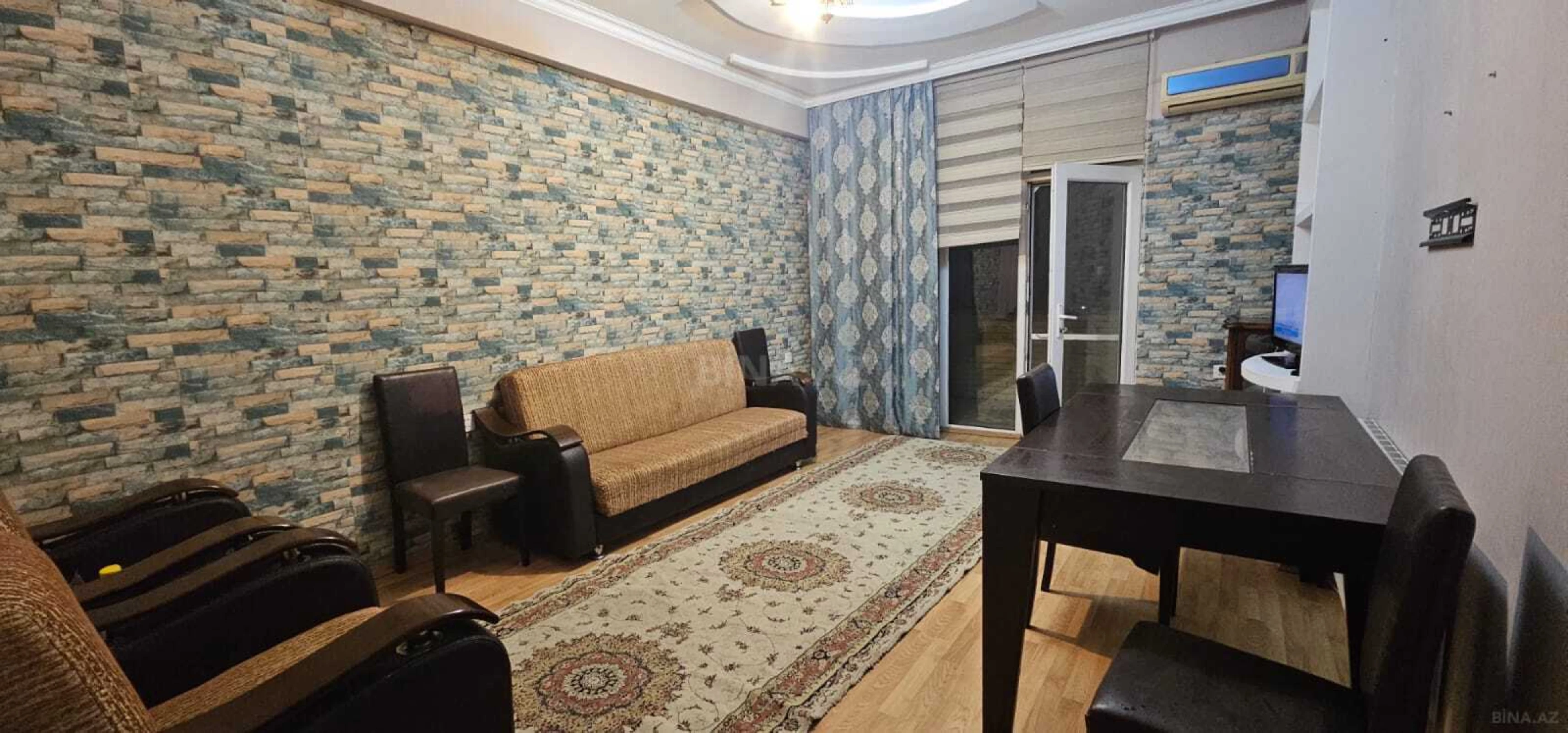 Kirayə verilir 2 otaqlı mənzil 70 m²
