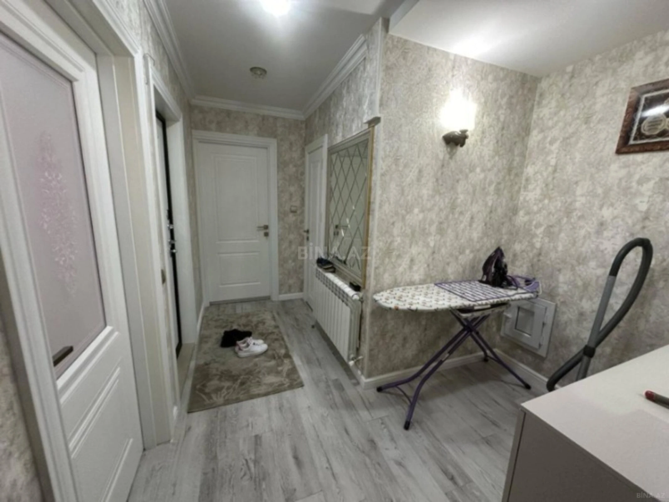 Satılır 2 otaqlı mənzil 60 m²