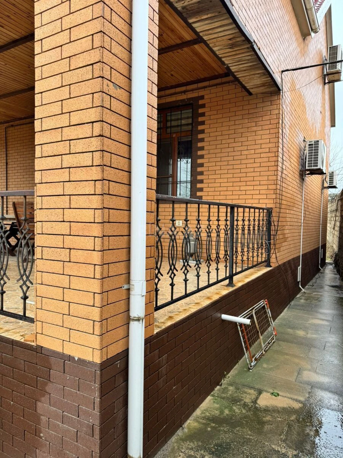 Satılır 5 otaqlı həyət evi 275 m²