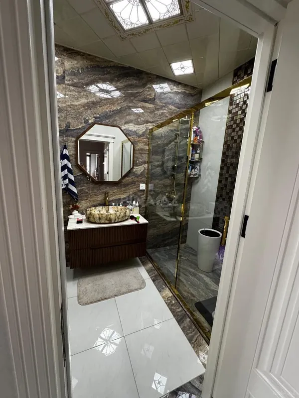 Satılır 3 otaqlı mənzil 148 m²