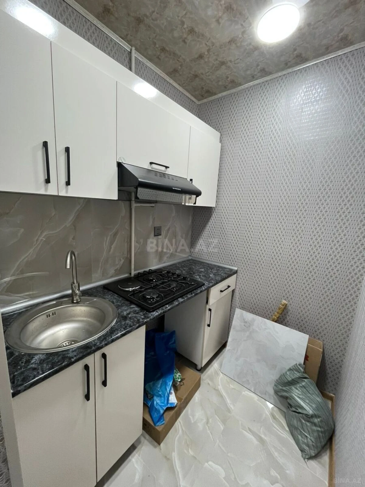 Satılır 2 otaqlı mənzil 45 m²