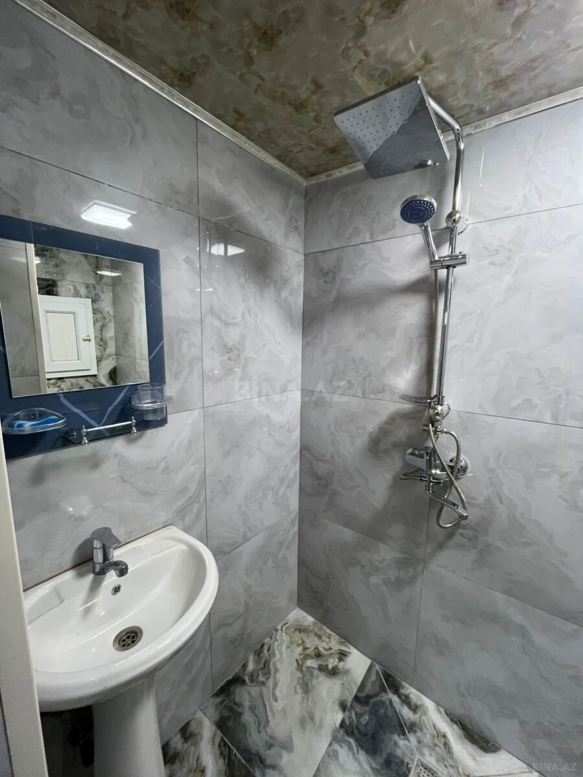 Satılır 2 otaqlı mənzil 45 m²