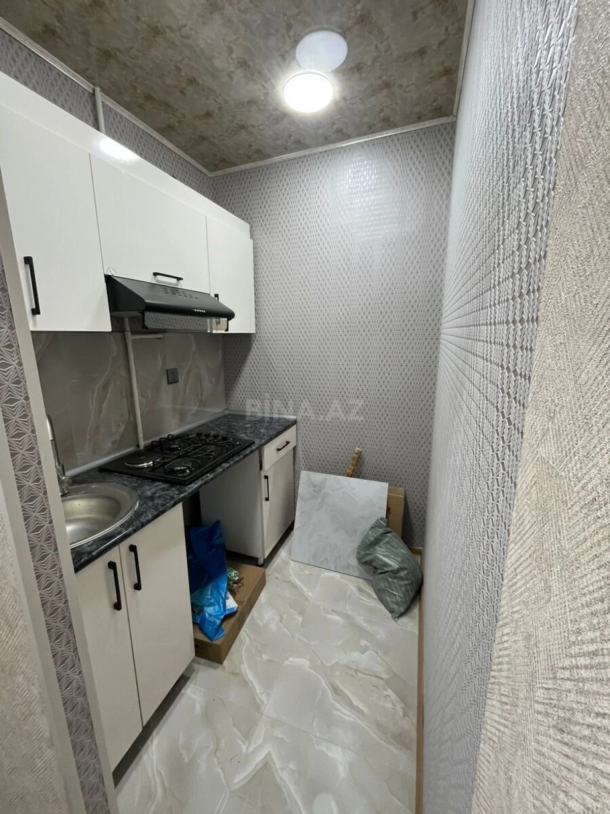 Satılır 2 otaqlı mənzil 45 m²