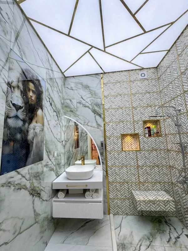 Satılır 6 otaqlı həyət evi 240 m²