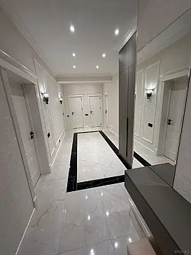 Satılır 3 otaqlı mənzil 135 m²