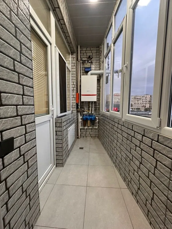 Satılır 3 otaqlı mənzil 135 m²