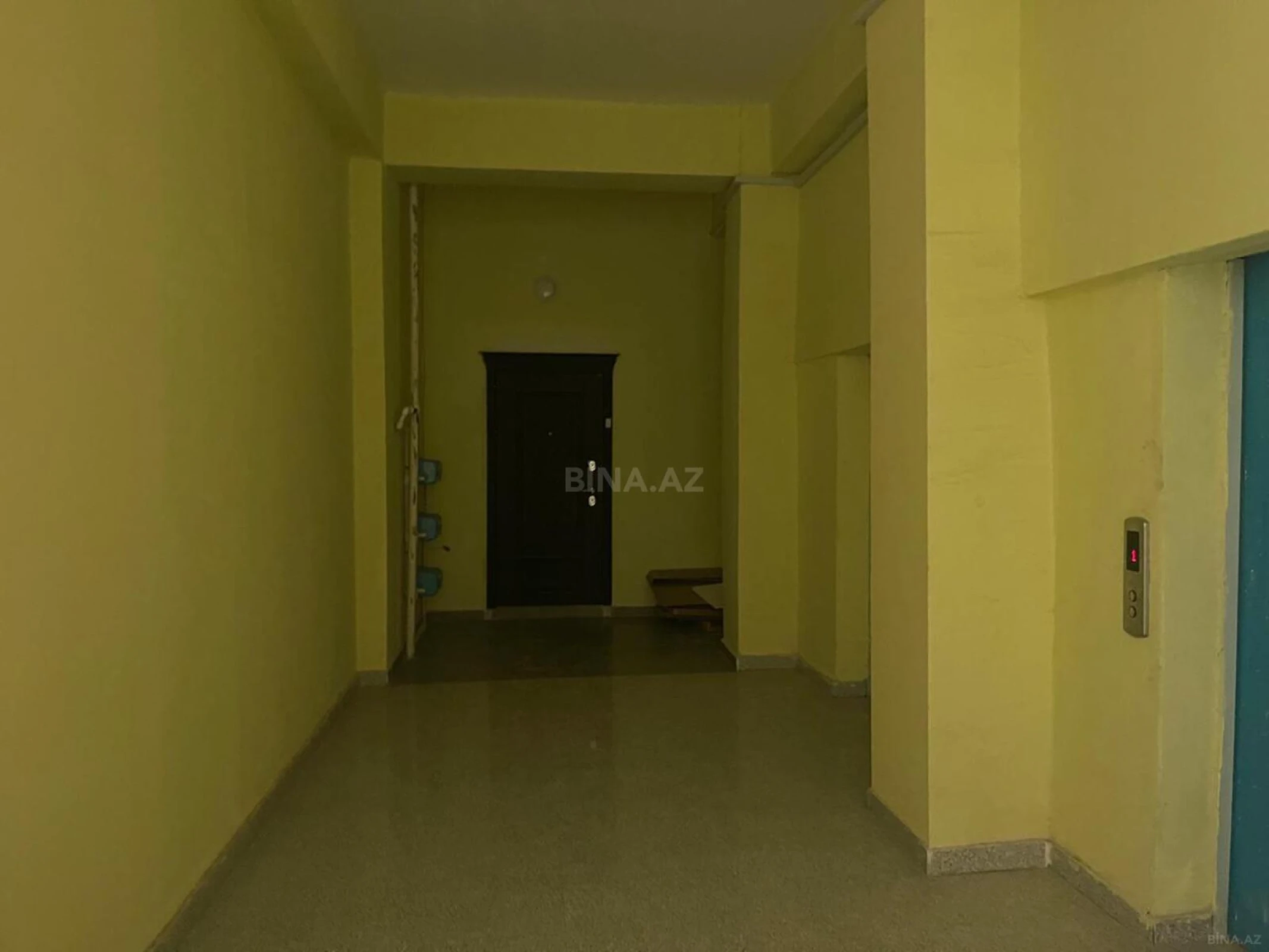 Satılır 2 otaqlı mənzil 56 m²